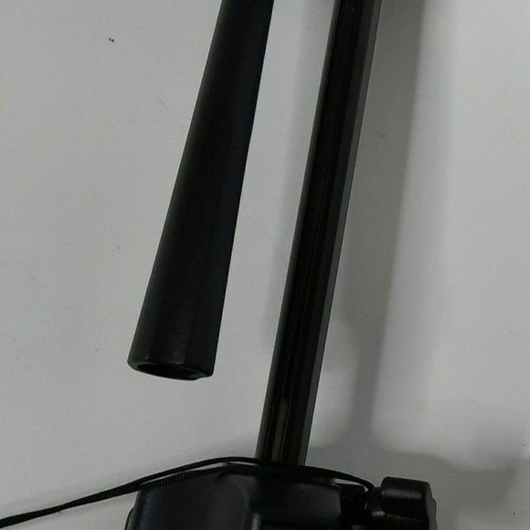 Polaroid Tripod Lightweight Durable 3 Section Legs upto 50” Black 2 Way Pan Head - Picture 10 of 10